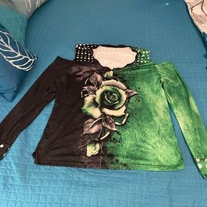 Cold shoulder blouse green and black with design 2x great condition.